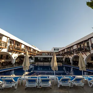 Costa Bitezhan Hotel