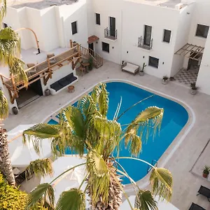Corner Boutique Hotel
